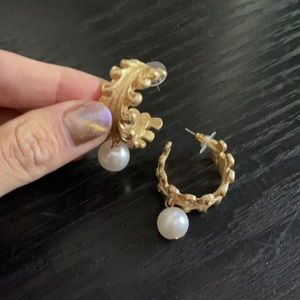 gold antique baroque hoop earring w/ pearl…
